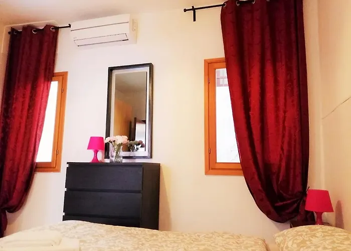 458 Giardini Apartament