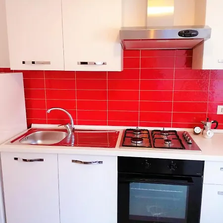 458 Giardini アパート